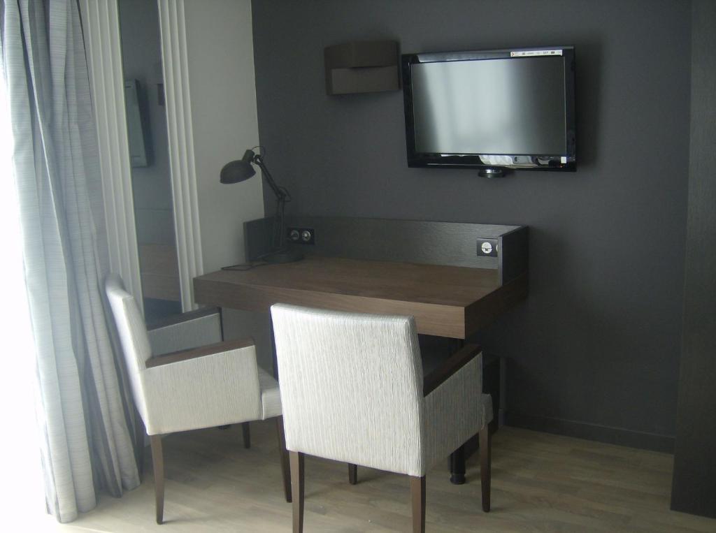 Domaine De Kermodest Hotel Quemper-Guezennec Ruang foto